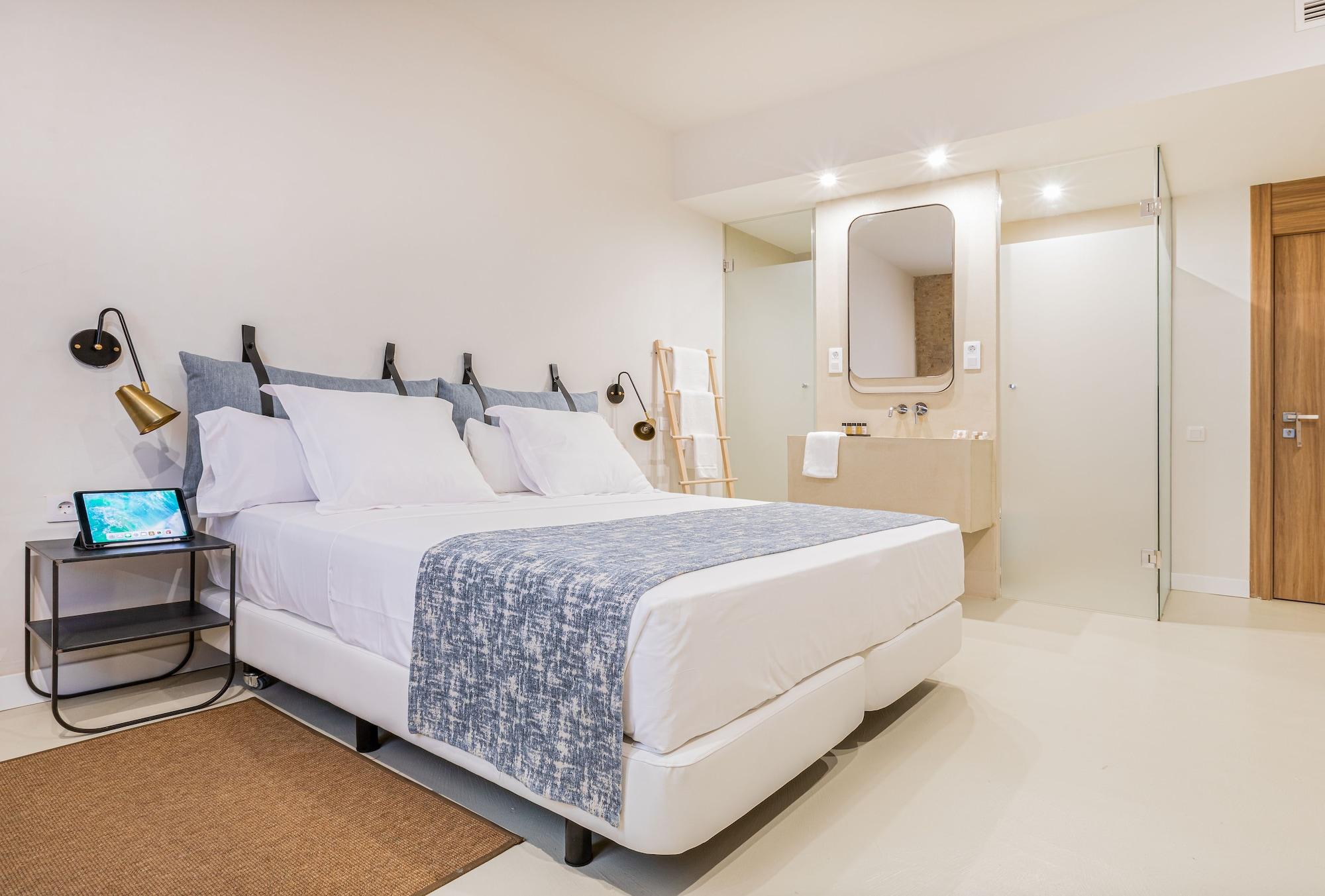 Casa Lirio Hotell 2*